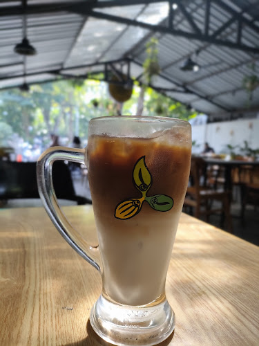 Coffee Toffee Airlangga Corner