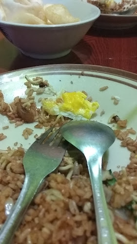 Comentarii opinii despre Warung Cak lis Aredo