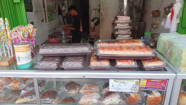Star bakery and cake pondok kacang