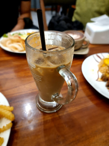 Jl. Surapati No.37, Lebakgede, Kecamatan Coblong, Kota Bandung, Jawa Barat 40132