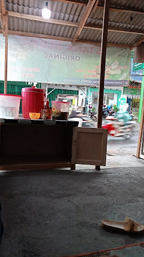 Es Degan Istana degan original