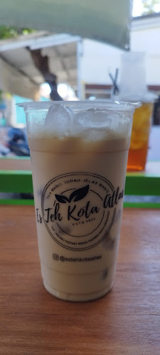 Es Teh Kota Atlas Tembalang - Gastronomi dan perhotelan