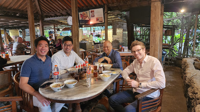 Opinii despre Toko You în Kota Bandung - Gastronomi dan perhotelan