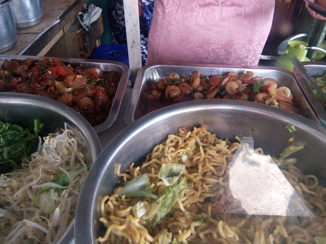 Opinii despre WM H Gino în Kota Semarang - Gastronomi dan perhotelan