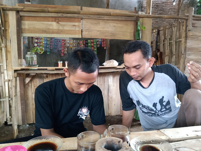 Opinii despre Warkop SEMILIR în Kota Kediri - Gastronomi dan perhotelan