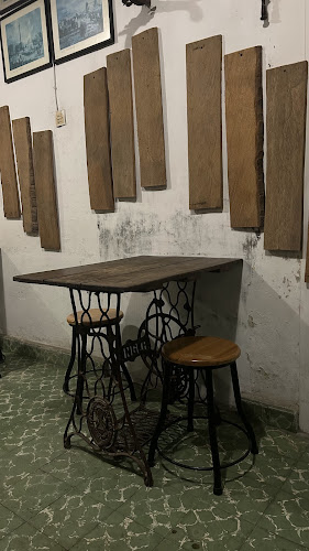 Gg. Senina No.11, Padang Bulan, Kec. Medan Baru, Kota Medan, Sumatera Utara 20222