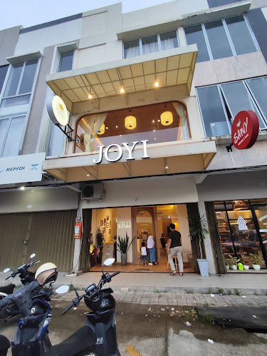 Joyi Bakes Cafe - Tiramisu Bingsoo Tea Dessert