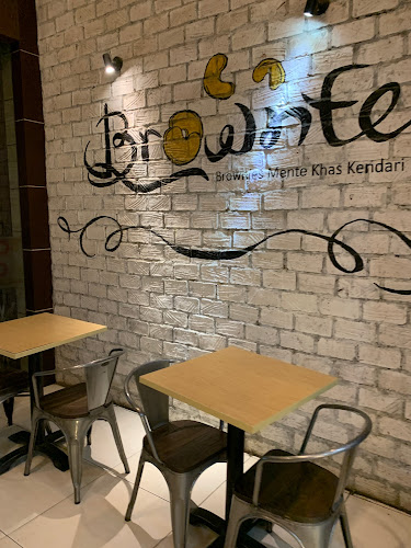 Brownte Kendari by Ari Untung&Fenita Ari - Kota Kendari