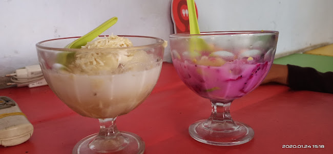 Opinii despre Sop Durian dan tauhu gejrot în Kota Tangerang - Gastronomi dan perhotelan