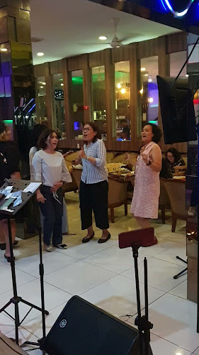 Comentarii opinii despre Royal Cafe and Resto