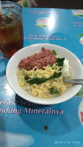 Cafe Bule Margonda - Gastronomi dan perhotelan
