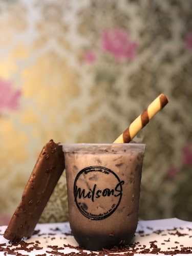 Opinii despre MILSONS Cafe în Kota Banjarmasin - Gastronomi dan perhotelan