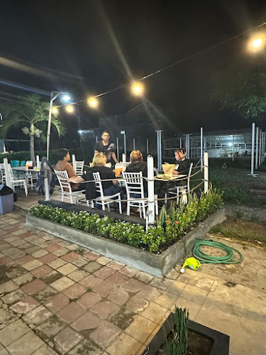 RAJA TUNA CILEGON - Gastronomi dan perhotelan