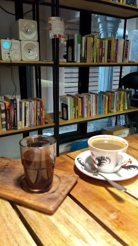 Maraca Books And Coffee - Gastronomi dan perhotelan
