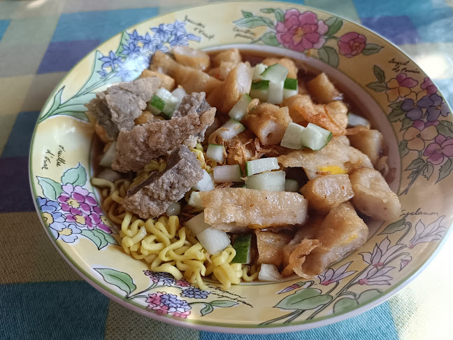 Opinii despre Pempek Palembang Pak Firman în Kota Kupang - Gastronomi dan perhotelan