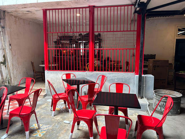 Djoen Bakery, Coffee & Resto sedjak 1935 - Kota Yogyakarta