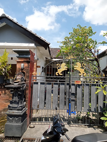 warung jako herbal & canang bali - Gastronomi dan perhotelan