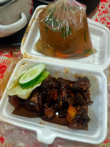 Ayam & Sop Iga Sapi Jontor Teuku Umar