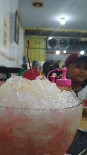 Rumah Makan Topaz - Kota Makassar