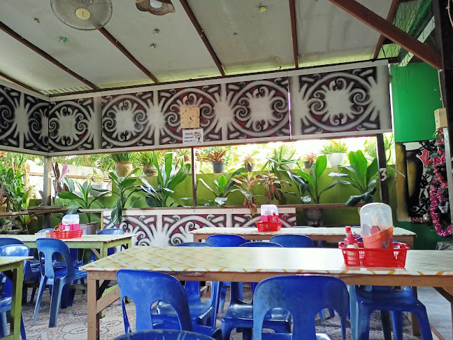 Comentarii opinii despre Warung Dayak Mahakam