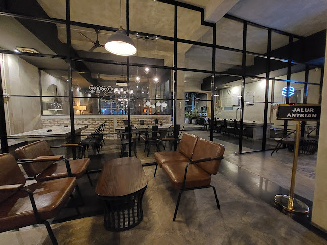 Spaceground Coffee and Eatery - Gastronomi dan perhotelan