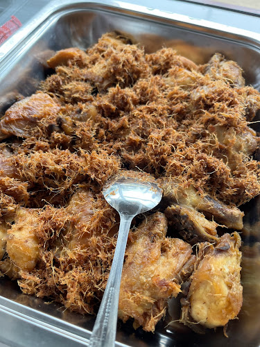 Warung Nasi Makan Makan - Gastronomi dan perhotelan