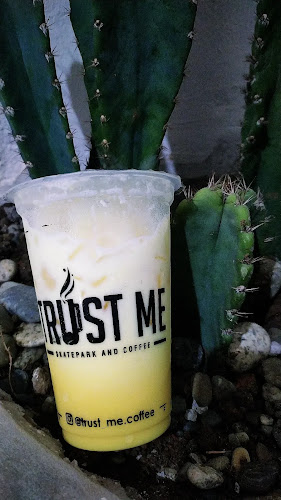 Opinii despre Trust Me Coffee în Kota Bengkulu - Gastronomi dan perhotelan