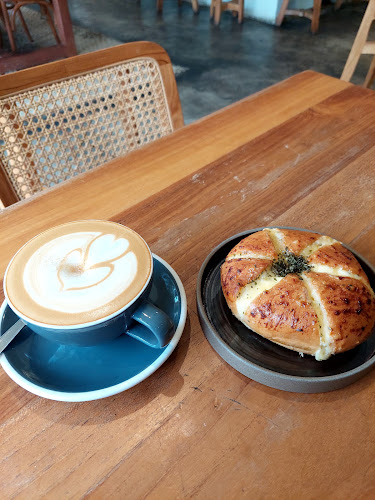 Hoods Coffee - Kota Batam