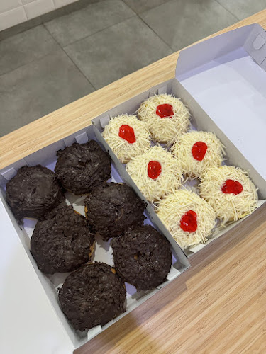 3Q6M+82P, Jl. Brigjen Hasan Kasim, Bukit Sangkal, Kec. Kalidoni, Kota Palembang, Sumatera Selatan 30961