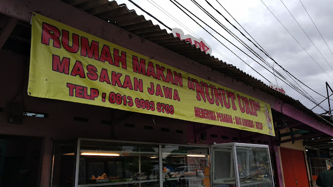 Rumah Makan Masakan Jawa "Nunut Urip"