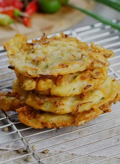 Gorengan cemilan di sore hari