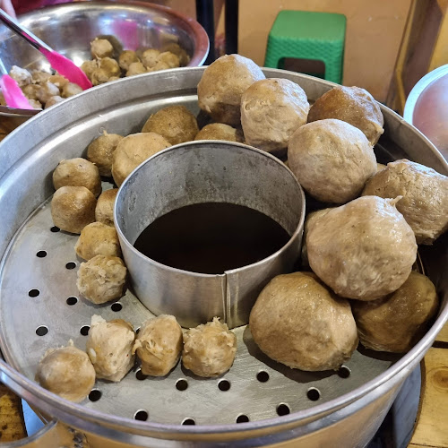 Jl. Kapuas No.52, Taman, Kec. Taman, Kota Madiun, Jawa Timur 63131