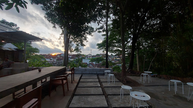 OURS CAFE & TEA HOUSE