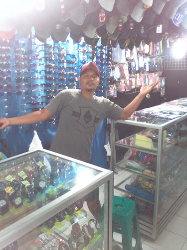 Opinii despre Pasar Alun-alun Tegal în Kota Tegal - Gastronomi dan perhotelan