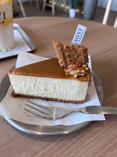 Comentarii opinii despre Joyi Bakes Cafe - Tiramisu Bingsoo Tea Dessert