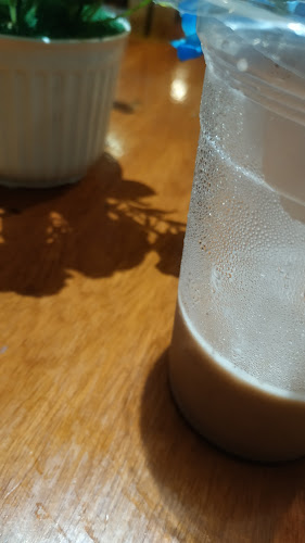 Moji Cafe & Tongkrongan - Surabaya