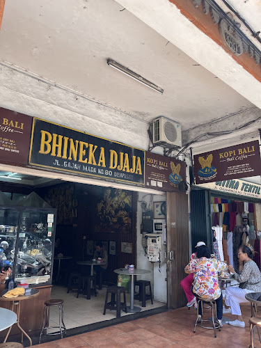 Opinii despre Bhineka Jaya (Kopi Bali) în Kota Denpasar - Gastronomi dan perhotelan