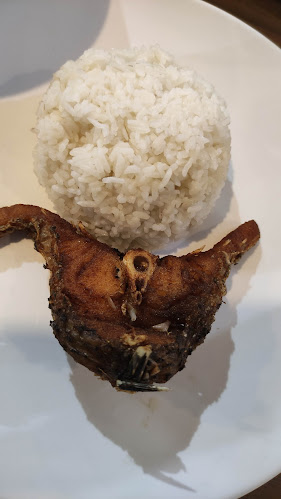 Warung Bambu Lulu Sop Kepala Ikan - Kota Denpasar