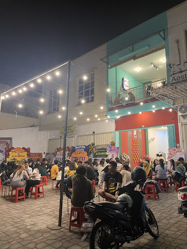 Jiu Jiu Kopitiam Mojokerto - Gastronomi dan perhotelan