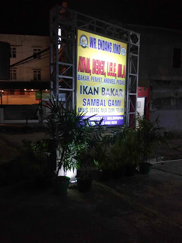 Wr. Ayam Kremes Endang Joko cabang MT Haryono - Kota Balikpapan