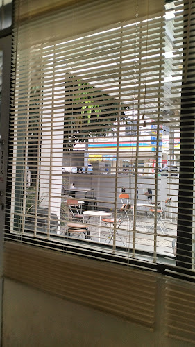 Comentarii opinii despre Bawah Pohon Coffeelab