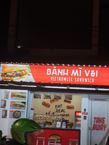 Banh Mi V & I
