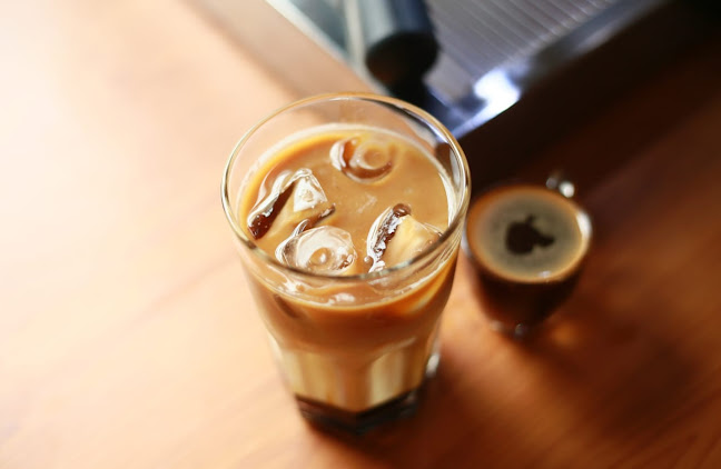 Comentarii opinii despre Tak Kunjung Padam Coffee House Surabaya