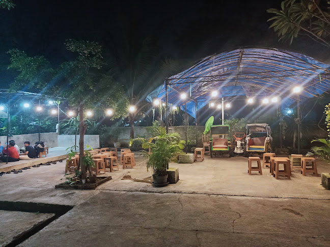 Kantong Makan by The SHUJ - Kota Depok