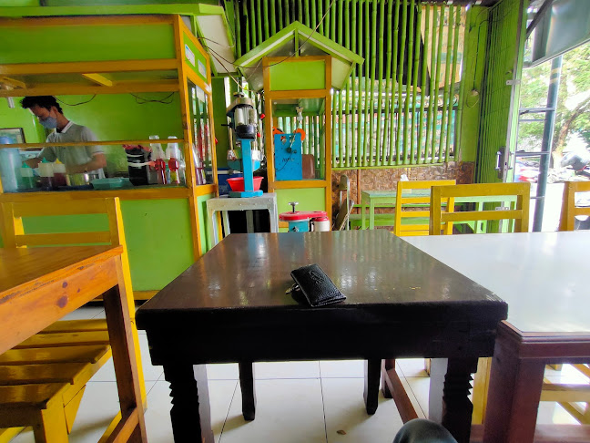 Es Pisang Ijo Ala Mama