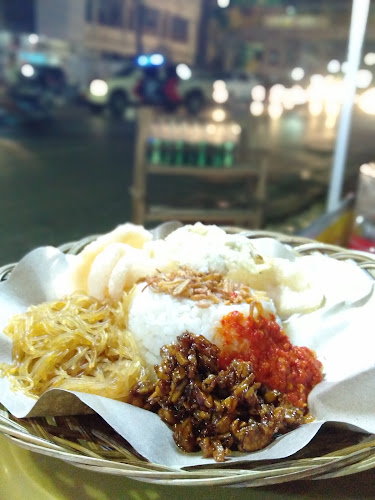 Opinii despre Nasi uduk JW în Kota Bandar Lampung - Gastronomi dan perhotelan