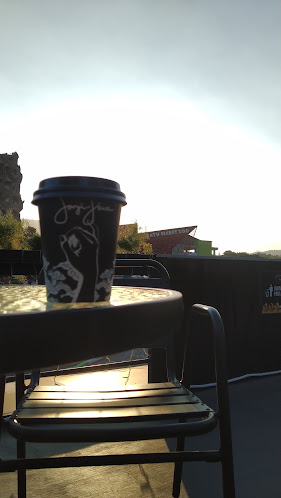 Opinii despre Janji Jiwa & Jiwa Toast Jilid 875 - Jawa Timur Park 2 în Kota Batu - Gastronomi dan perhotelan