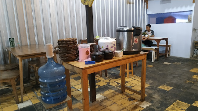 Comentarii opinii despre Penyetan Sedekah Bunda