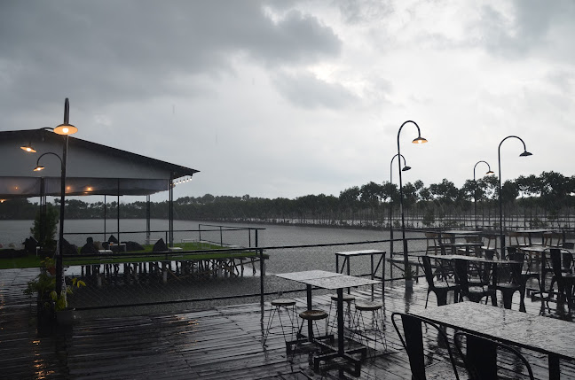 Hiling Sunset Coffee dan Restoran