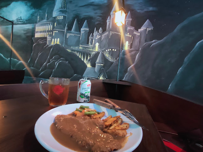 Opinii despre Food Legacy în Surabaya - Gastronomi dan perhotelan